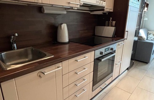 Akaslompolo Apartment | Yllässtar 3, apartment in a great location