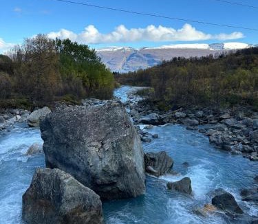 Lyngen House | Your home for skiing, fishing and arctic holidays in Lyngen