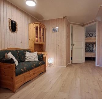 Bostad Apartment | Your Lofoten Home Base, Quiet & Well Located Basement Apartment