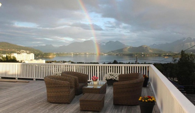 Ålesund Fjord View Home