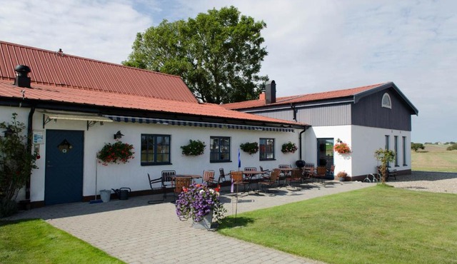 Österlens Karlsgård