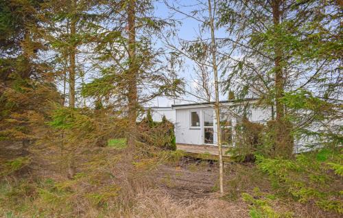 1 Bedroom Amazing Home In Ystad