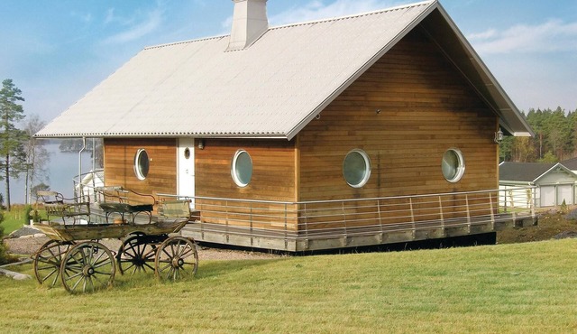 1 bedroom amazing home in Månsarp