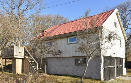 1 Bedroom Awesome Apartment In Skärhamn