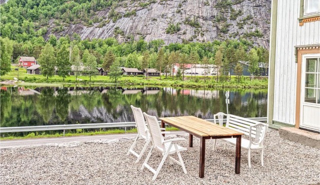 1 Bedroom Cozy Apartment In Åmli