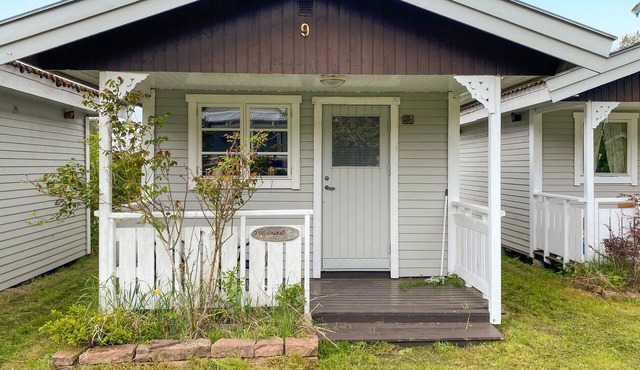 1 bedroom gorgeous home in Byxelkrok