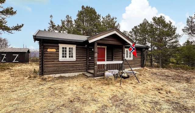1 bedroom lovely home in Kvam