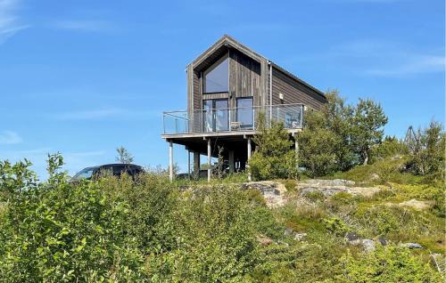 1 Bedroom Lovely Home In Lysøysundet