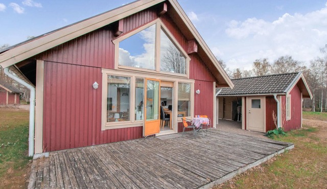 1 bedroom lovely home in Bolmsö