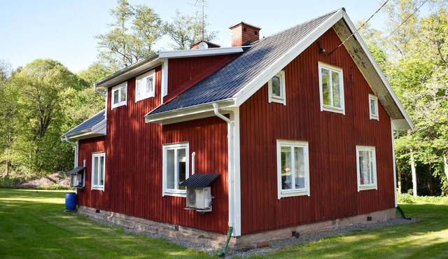 1 bedroom nice apartment in Rönneshytta