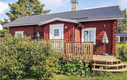1 Bedroom Nice Home In Öje