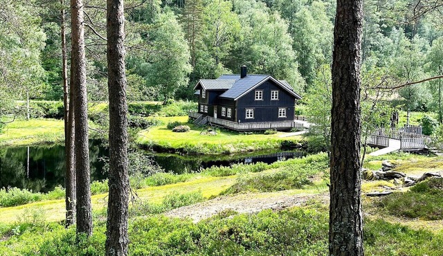 10 person holiday home in KVINESDAL