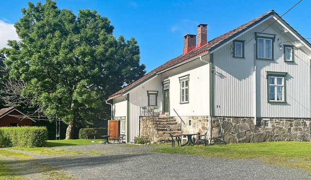 10 person holiday home in TVEDESTRAND