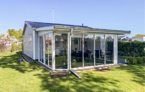 2 Bedroom Amazing Home In Färjestaden