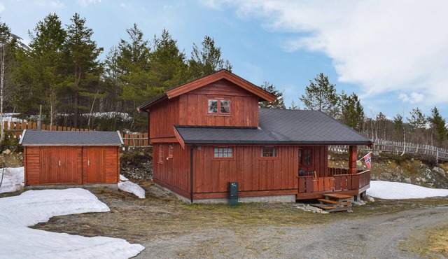 2 bedroom awesome home in Nordberg