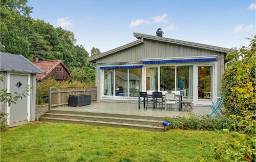 2 Bedroom Cozy Home In Halmstad