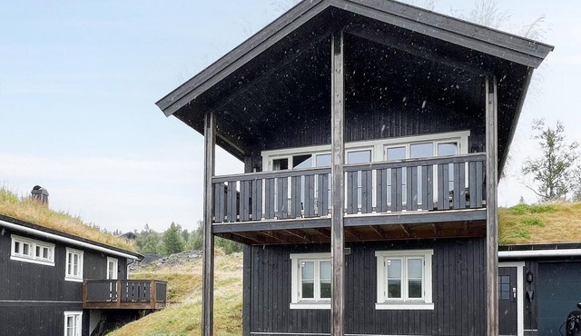 2 bedroom cozy home in Røn