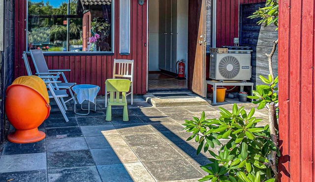 2 bedroom cozy home in Virsbo