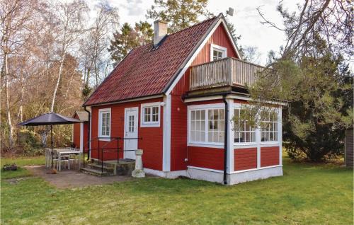 2 Bedroom Gorgeous Home In Höllviken in Malmo
