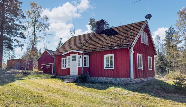 2 bedroom lovely home in Visseltofta
