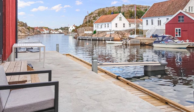 2 bedroom pet friendly apartment in Søgne
