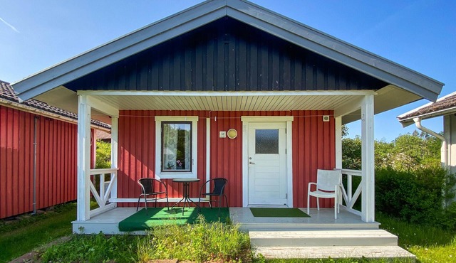 2 bedroom stunning home in Byxelkrok