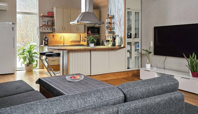 3 bedroom accommodation in Rockneby