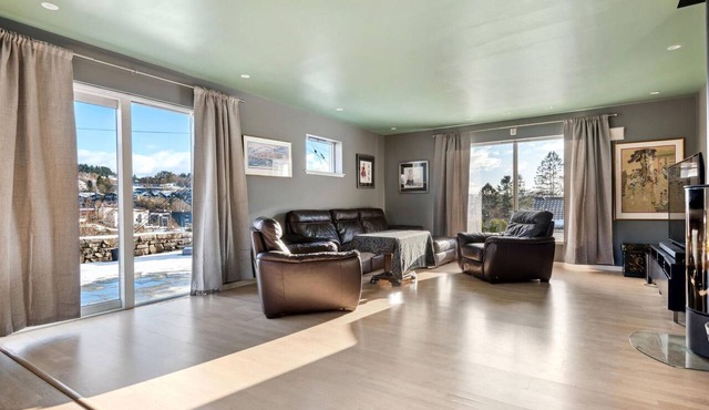 3 bedroom awesome apartment in Nesttun