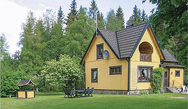 3 Bedroom Awesome Home In Älmhult