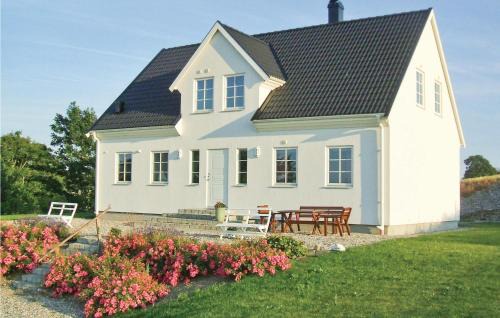 3 Bedroom Awesome Home In Ystad in Ystad