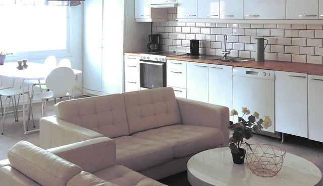 3 bedroom awesome home in Kårböle