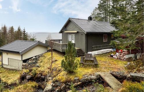 3 Bedroom Beautiful Home In Sekken