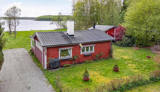 3 bedroom beautiful home in Ljungbyhed