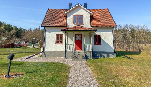 3 Bedroom Cozy Home In Slite