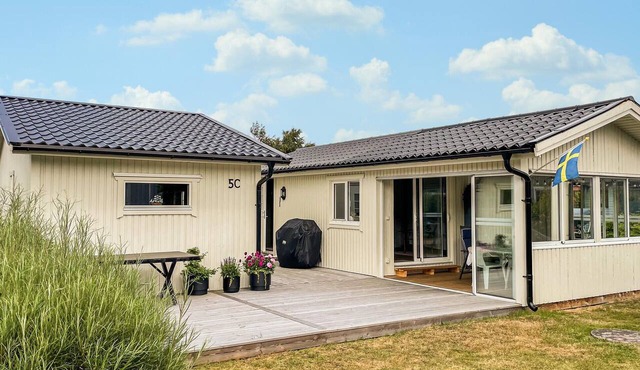 3 bedroom cozy home in Skummeslövstrand