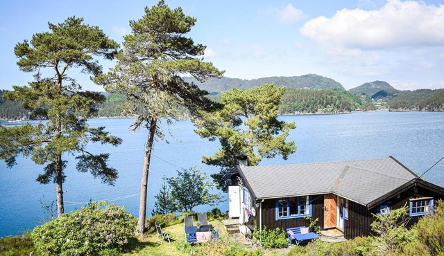 3 bedroom lovely home in Reksteren