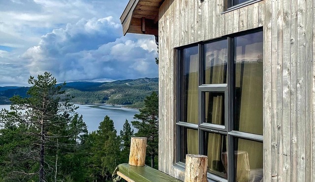 3 bedroom stunning home in åseral