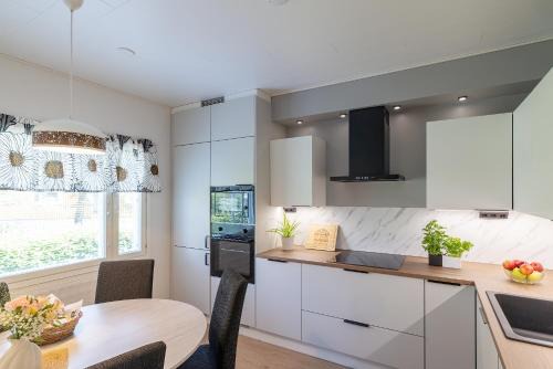 3 bedrooms house with garden
