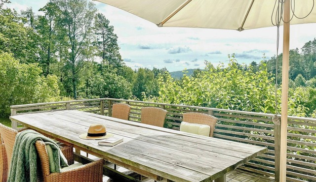 30s holiday home near nature and sea