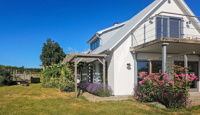 4 bedroom amazing home in Kivik