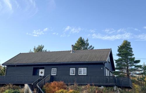 4 Bedroom Beautiful Home In Lyngdal