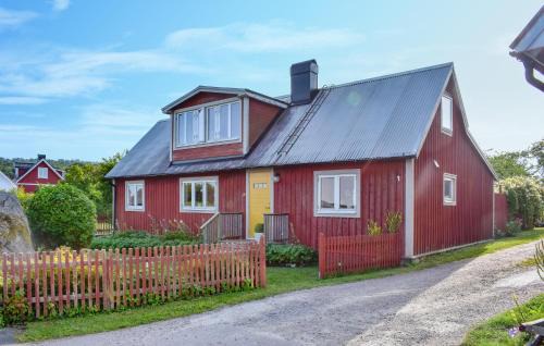 4 Bedroom Gorgeous Home In Sölvesborg in Solvesborg