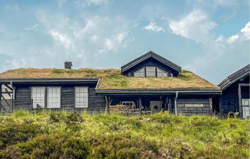 4 Bedroom Gorgeous Home In Tjørhom