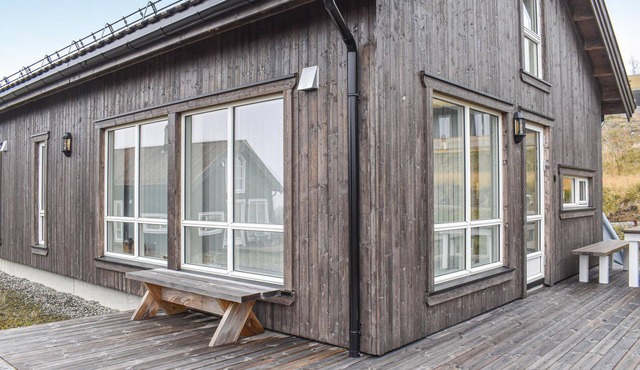 4 bedroom stunning home in øyer