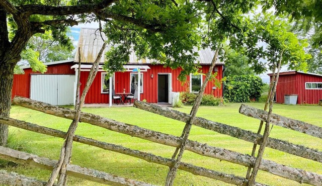 4 person holiday home in Högklint