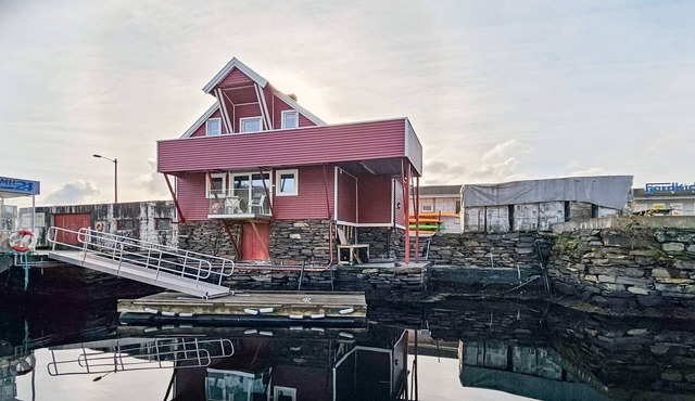 4 person holiday home in Sørbøvåg