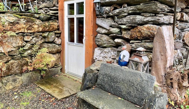 4 person holiday home in SKÅNEVIK