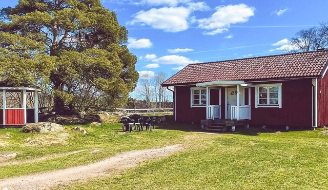 4 person holiday home in Mörlunda