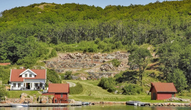 5 bedroom gorgeous home in Korshamn