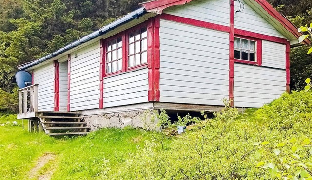 5 person holiday home in Engavågen
